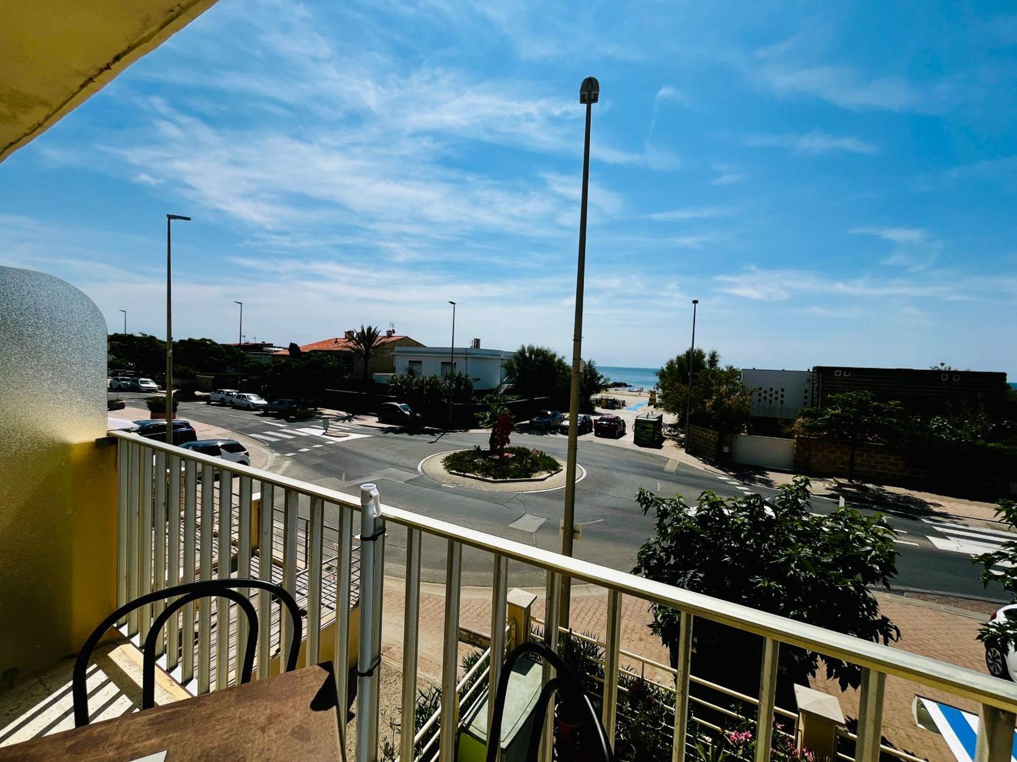 Appartement Les Sables De - T2 A 50m De La - Clim, Wifi