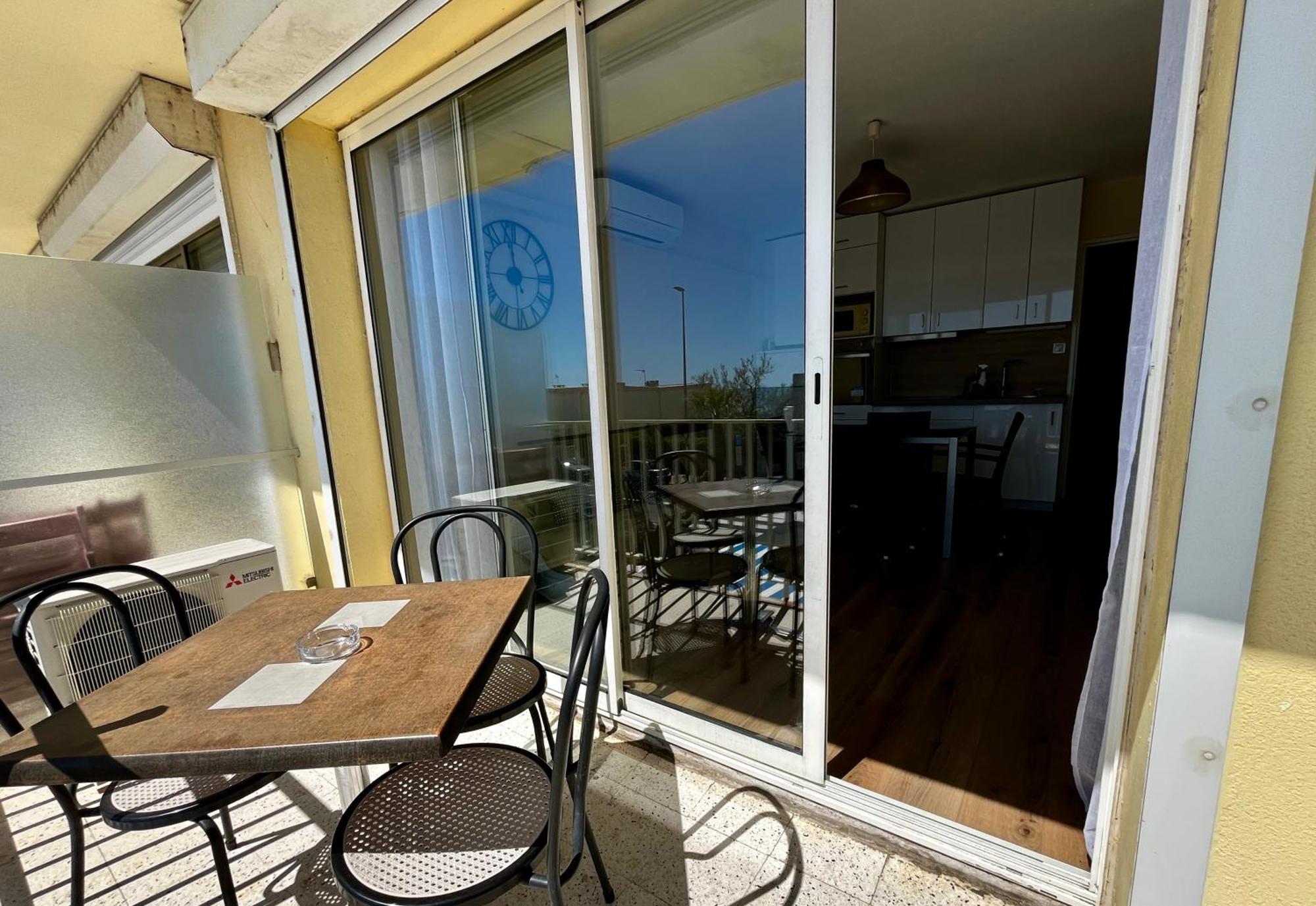 Appartement Les Sables De - T2 A 50m De La - Clim, Wifi *